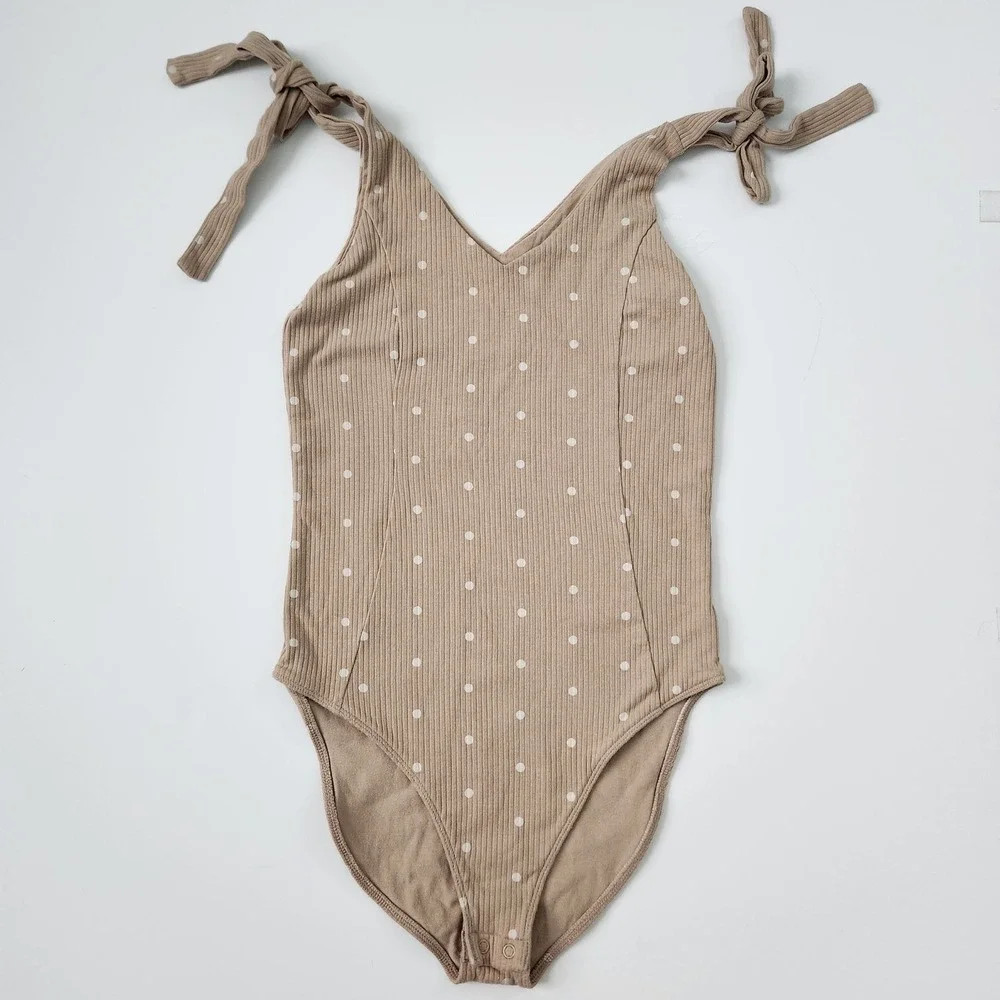 Old Navy Tie- Shoulder‎ v-neck rib knit bodysuit Women's Small - Picture 5 of 12
